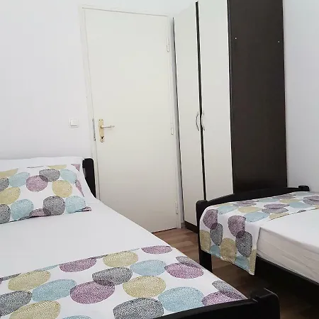 Apartment Lana Kastel Stari Kastela Exterior photo