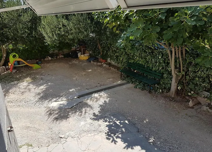 Apartment Lana Kastel Stari
