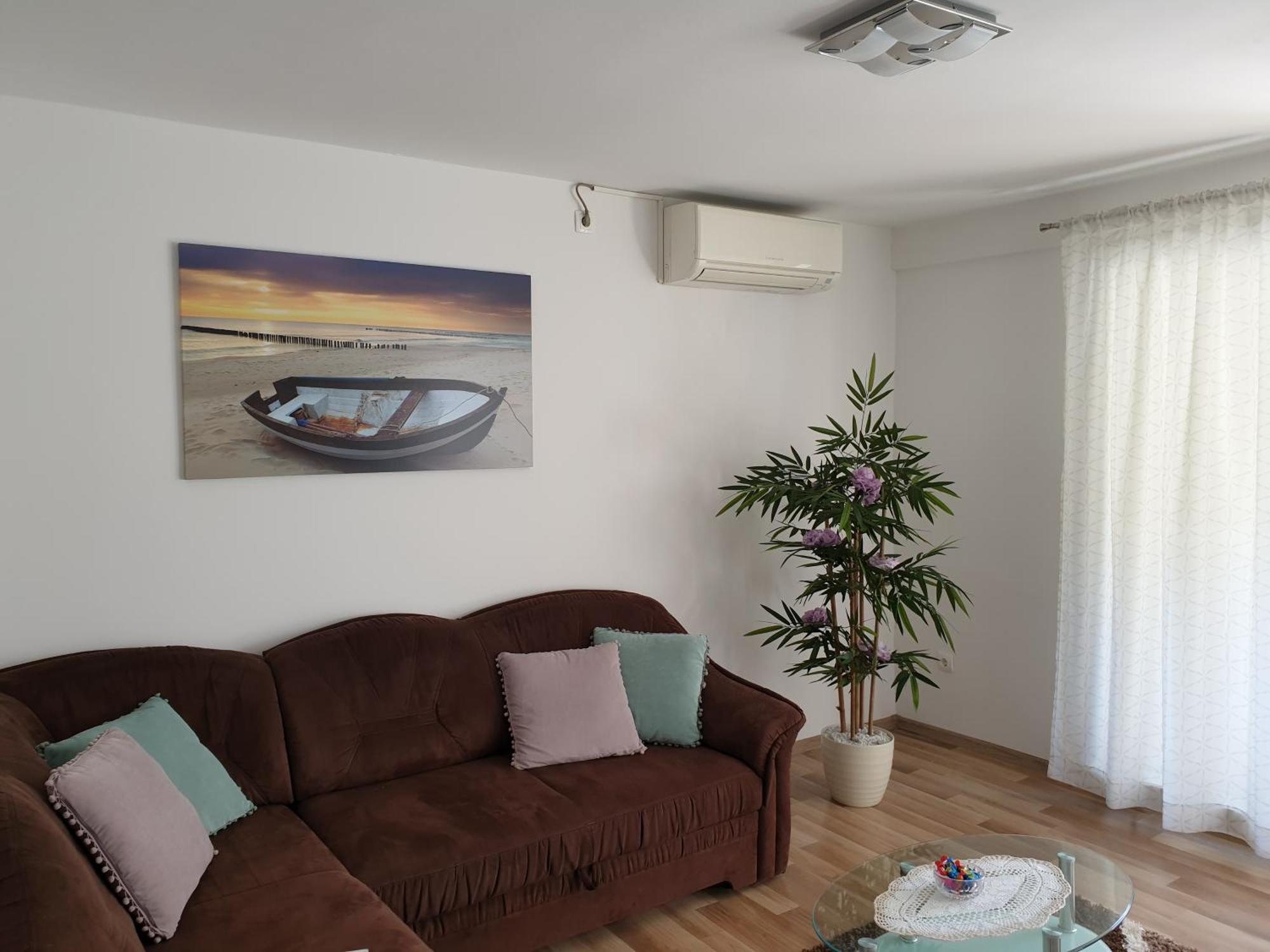 Apartment Lana Kastel Stari