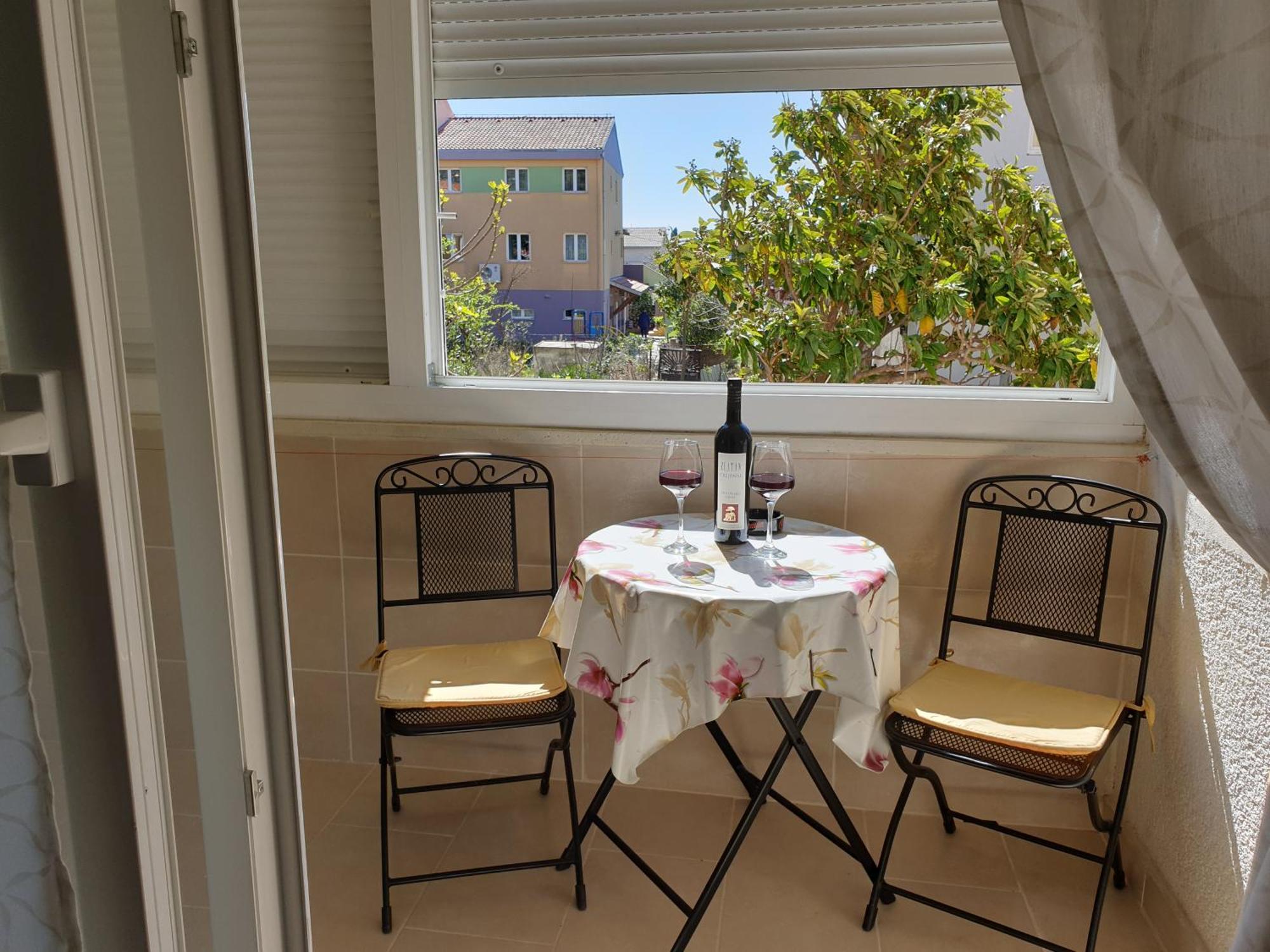 Lana Kastel Stari Apartment *