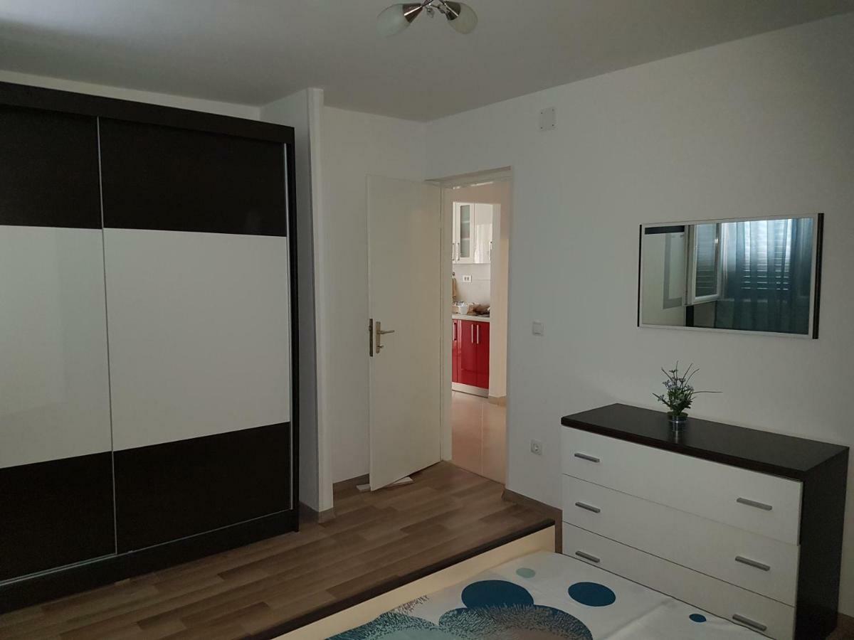Lana Kastel Stari Apartment