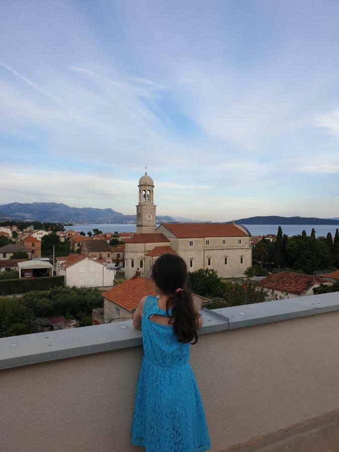 Lana Kastel Stari Apartment Kastela